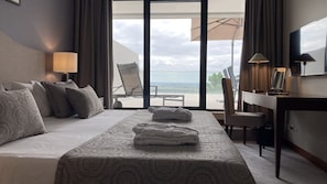 Superior Suite, 1 Queen Bed | Minibar, in-room safe, desk, laptop workspace