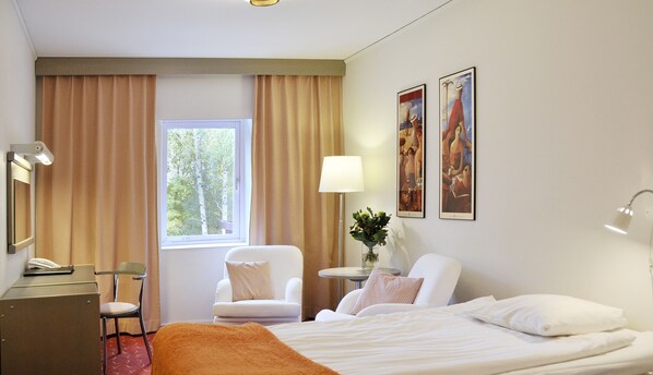 Pillow-top beds, in-room safe, individually furnished, desk