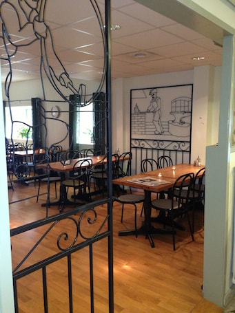 Restaurante. Dialog Hotel Ariston Lidingö