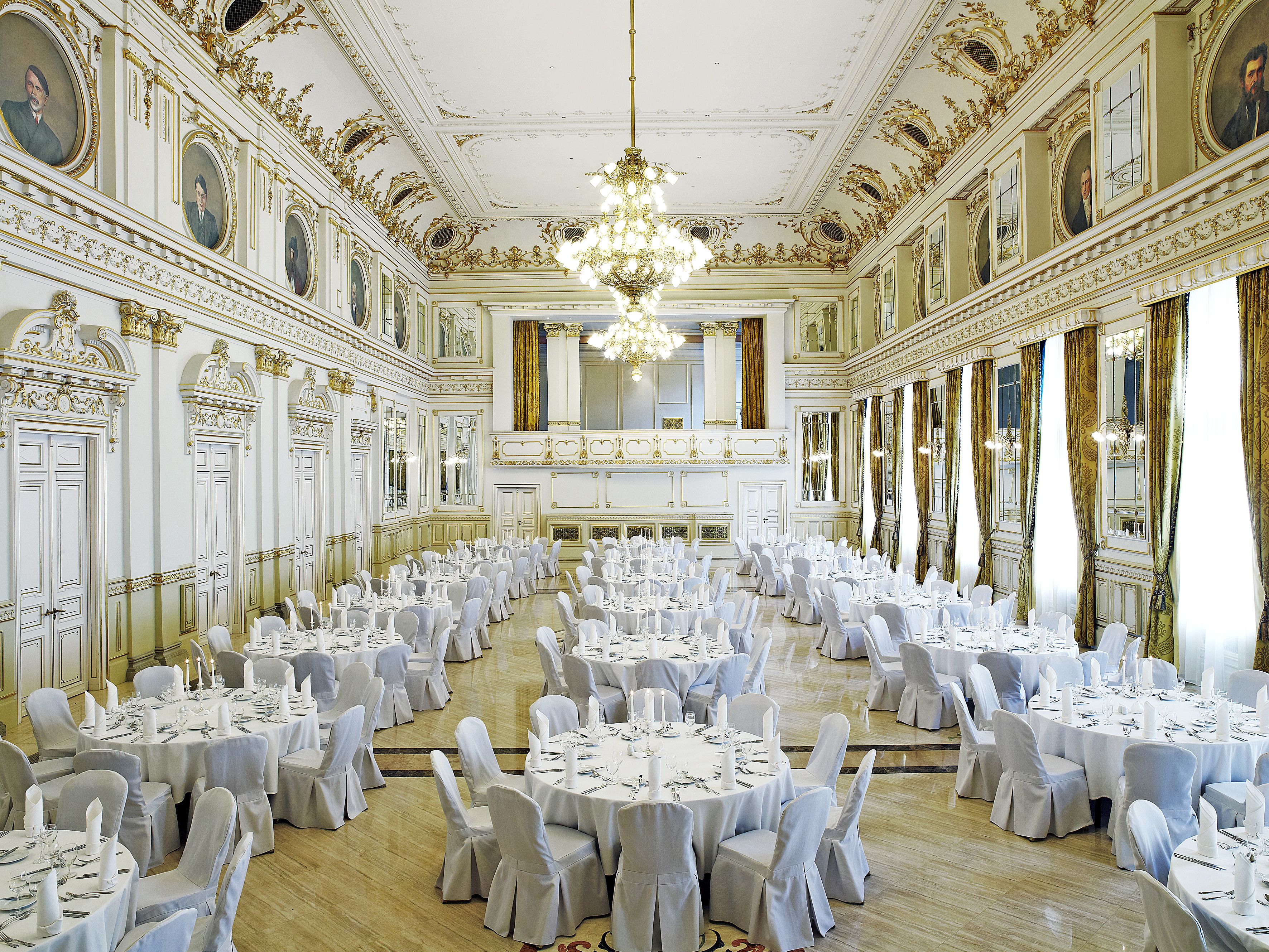 banquet hall