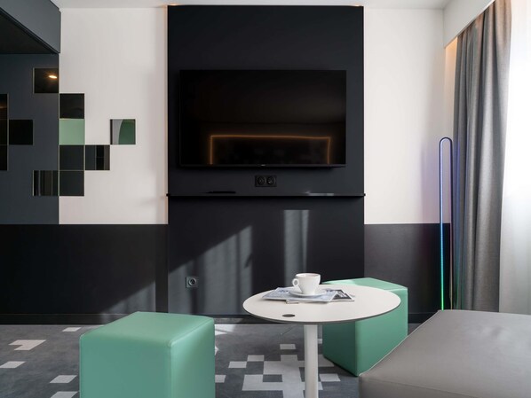 Hochwertige Bettwaren, Verdunkelungsvorhänge, schallisolierte Zimmer
