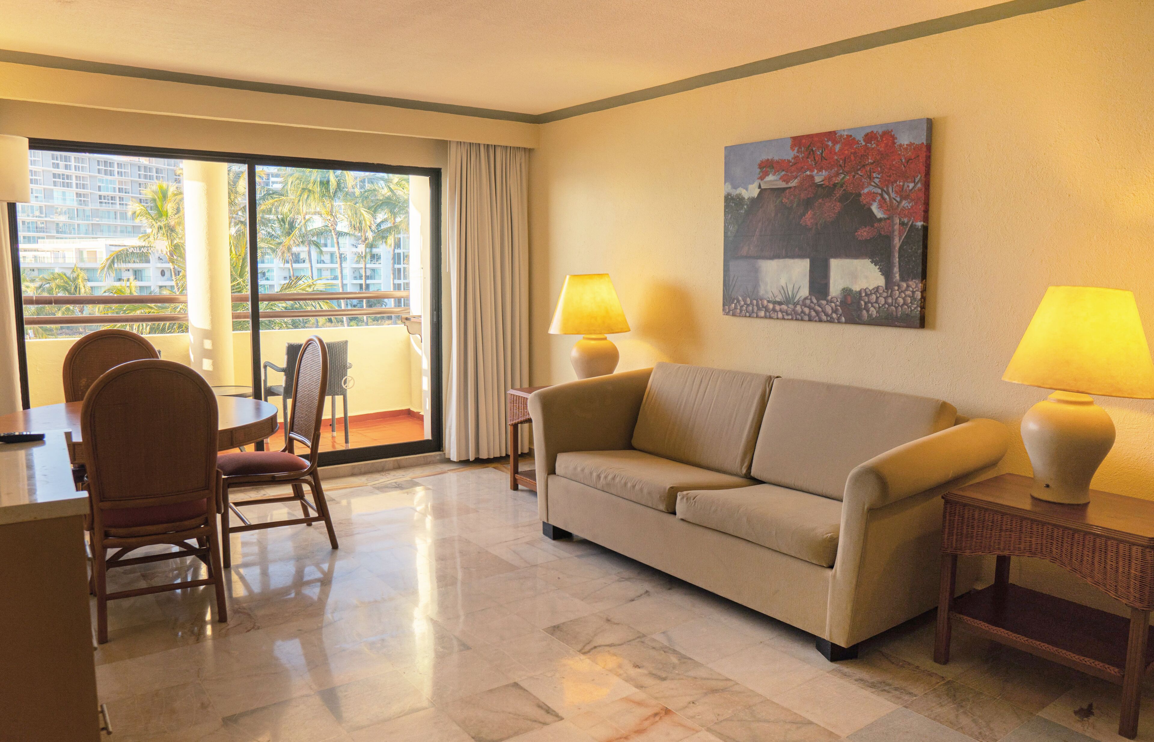 Suite 1 King, with terrace | Wohnbereich