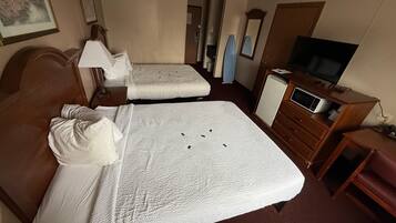 低過敏寢具、獨特裝潢、布置獨特、書桌