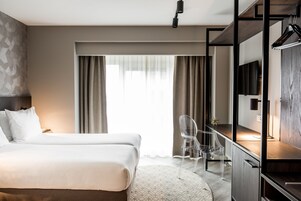 Comfort Δίκλινο Δωμάτιο (Double ή Twin) | Γραφείο, σίδερο/σιδερώστρα, δωρεάν Wi-Fi, κλινοσκεπάσματα 