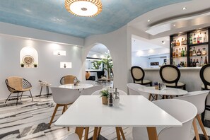 Breakfast area - Anatoli (Naxos)
