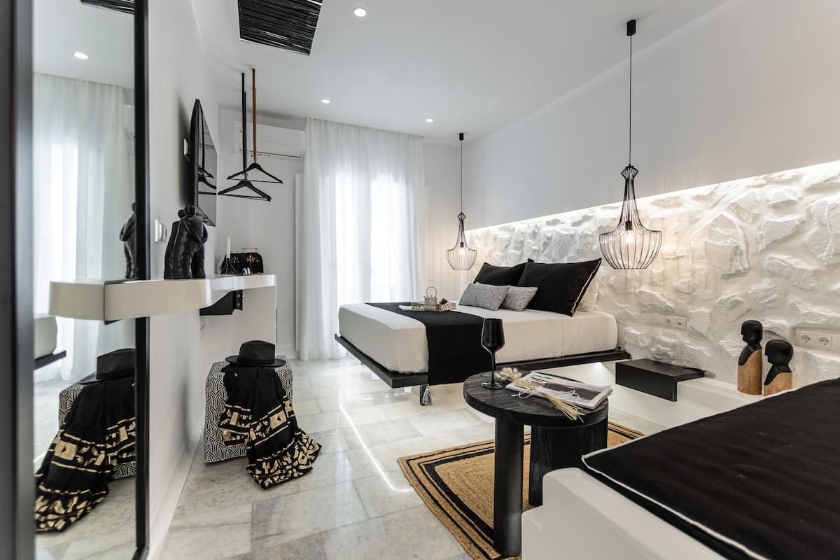 Deluxe Suite | 1 slaapkamer, een kluis op de kamer, een bureau, gratis wifi