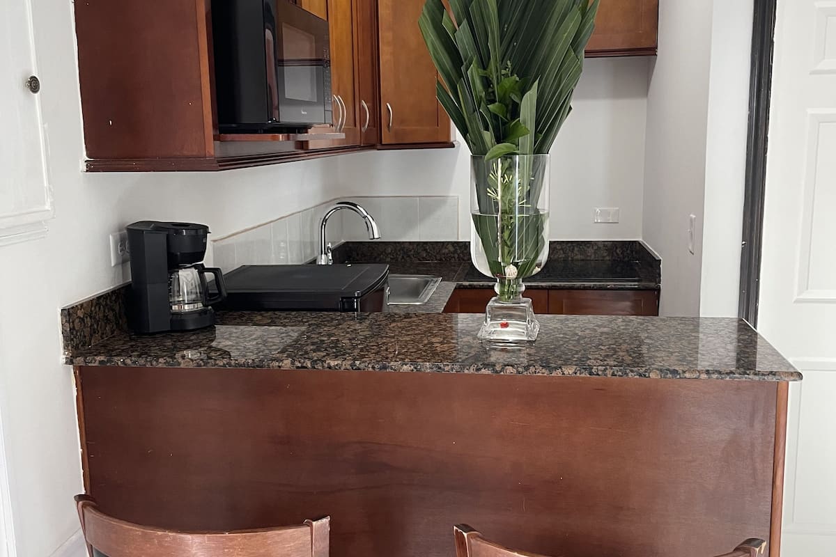 fridge, microwave, coffee/tea maker, eco-friendly cleaning products