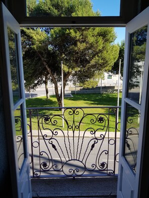 Junior-sviitti | Näkymä parvekkeelta