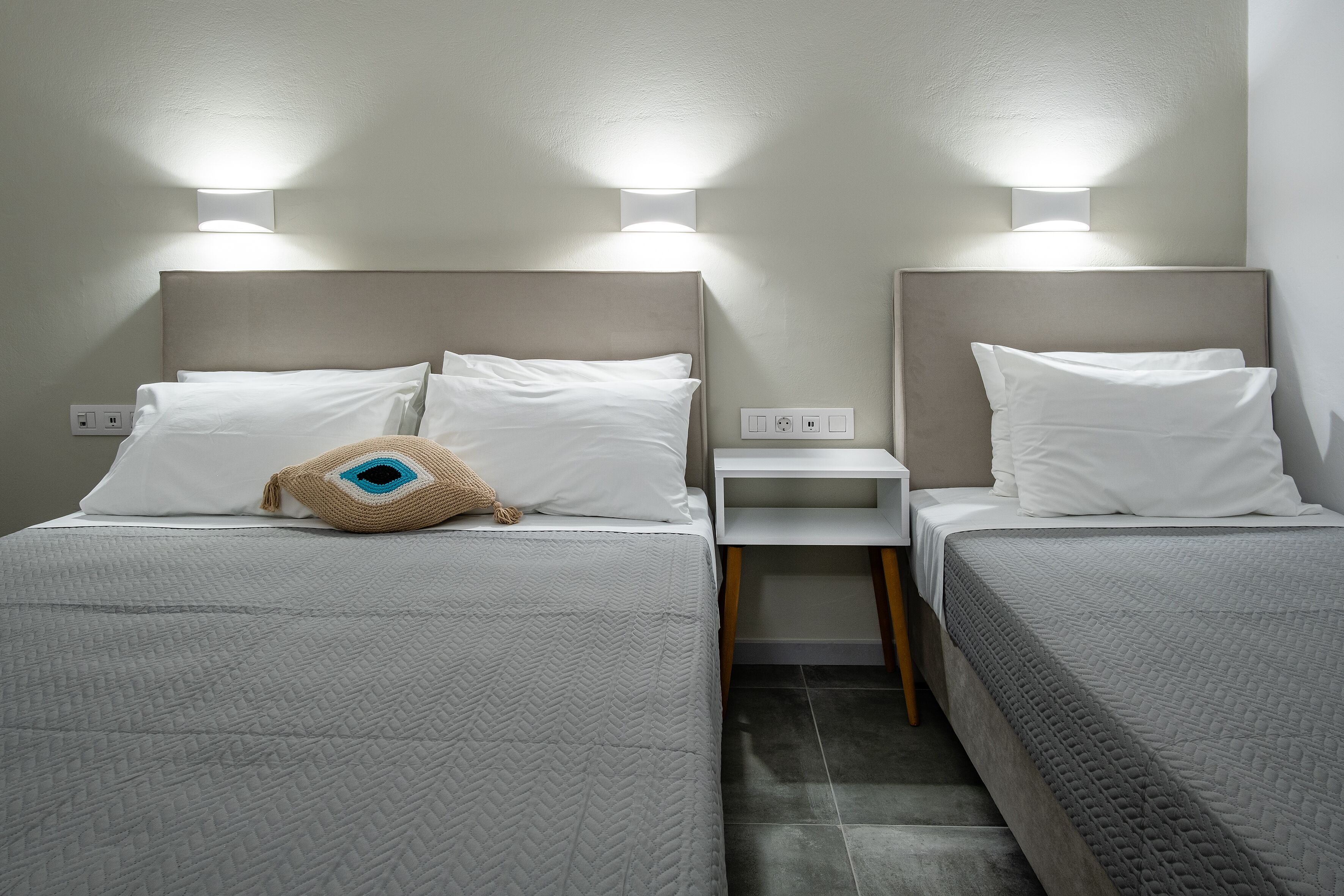 superior triple room | in-room safe, desk, free wifi, bed sheets