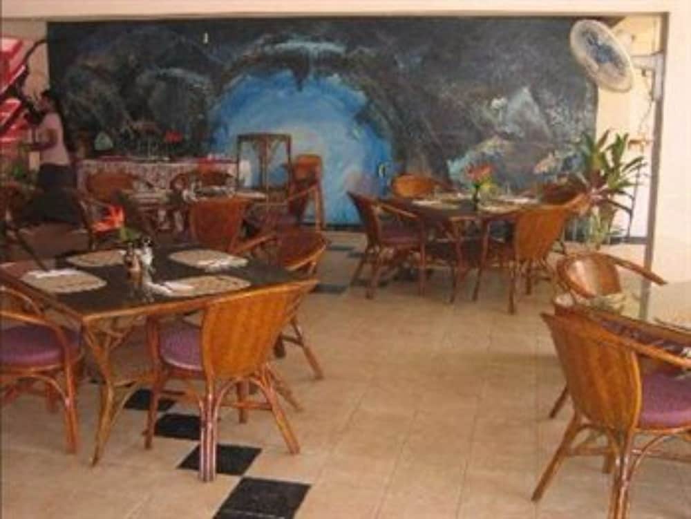 Capricorn Hotel Fiji by null