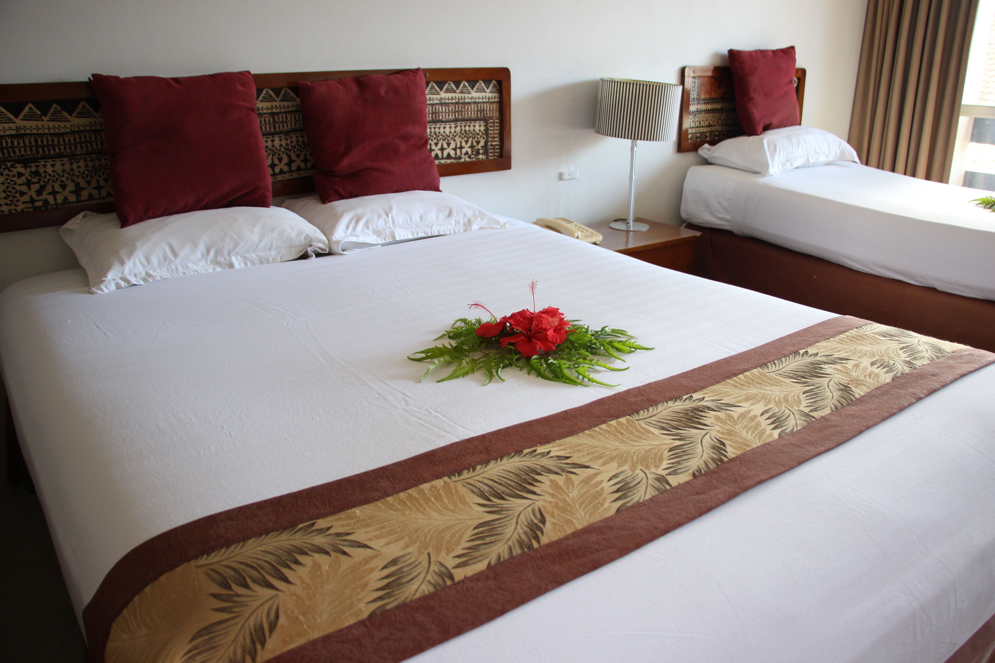 Coffres-forts dans les chambres, rideaux occultants