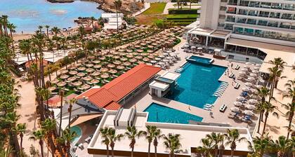 Cavo Maris Beach Hotel