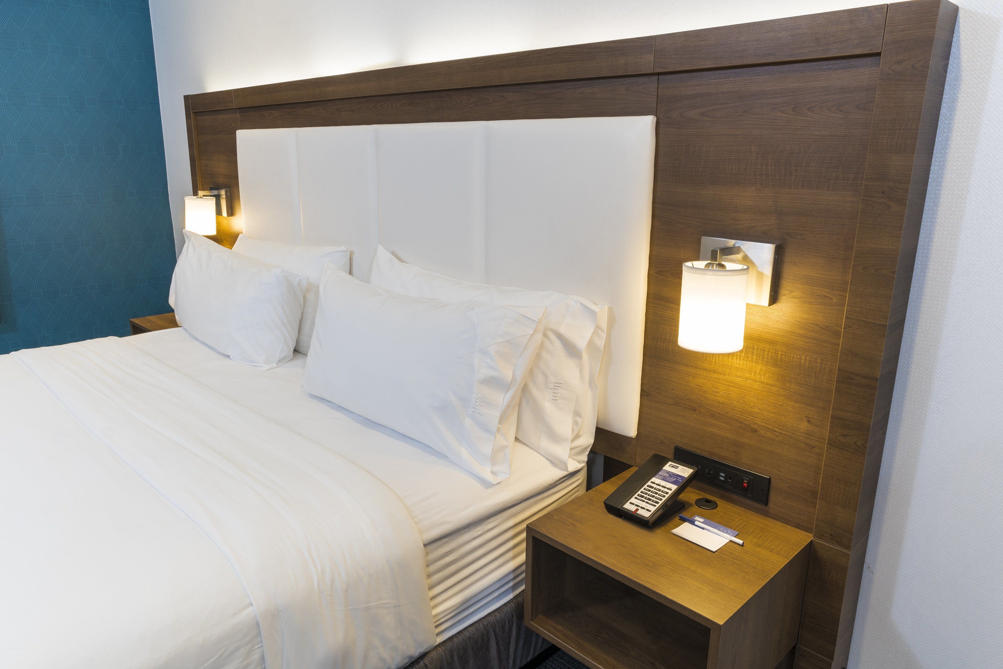 1 bedroom, premium bedding, pillow-top beds, in-room safe