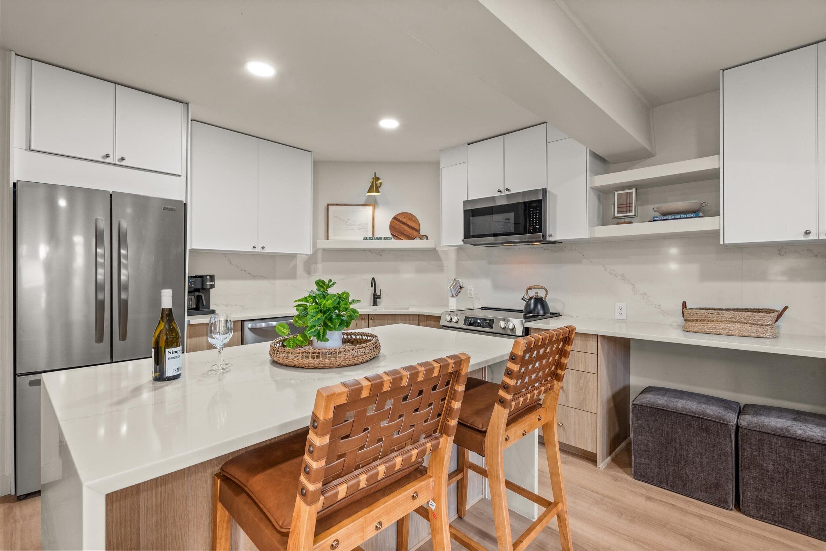 Premier Studio (Unit 204) | Private kitchen