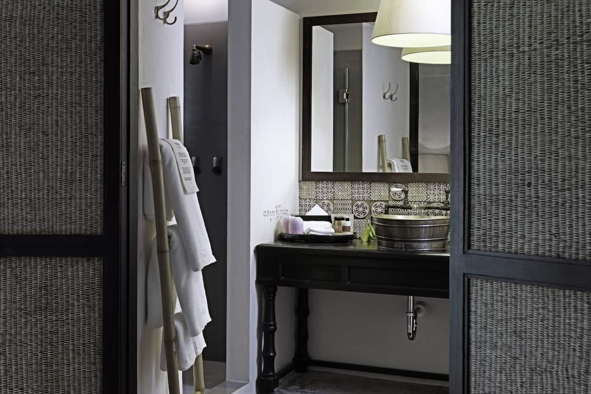 free toiletries, hair dryer, bathrobes, slippers