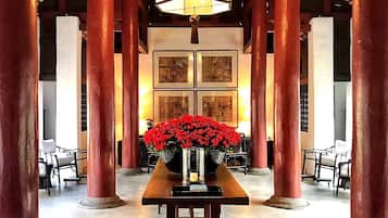 Sala de estar en el lobby