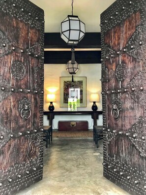 การตกแต่งภายนอก