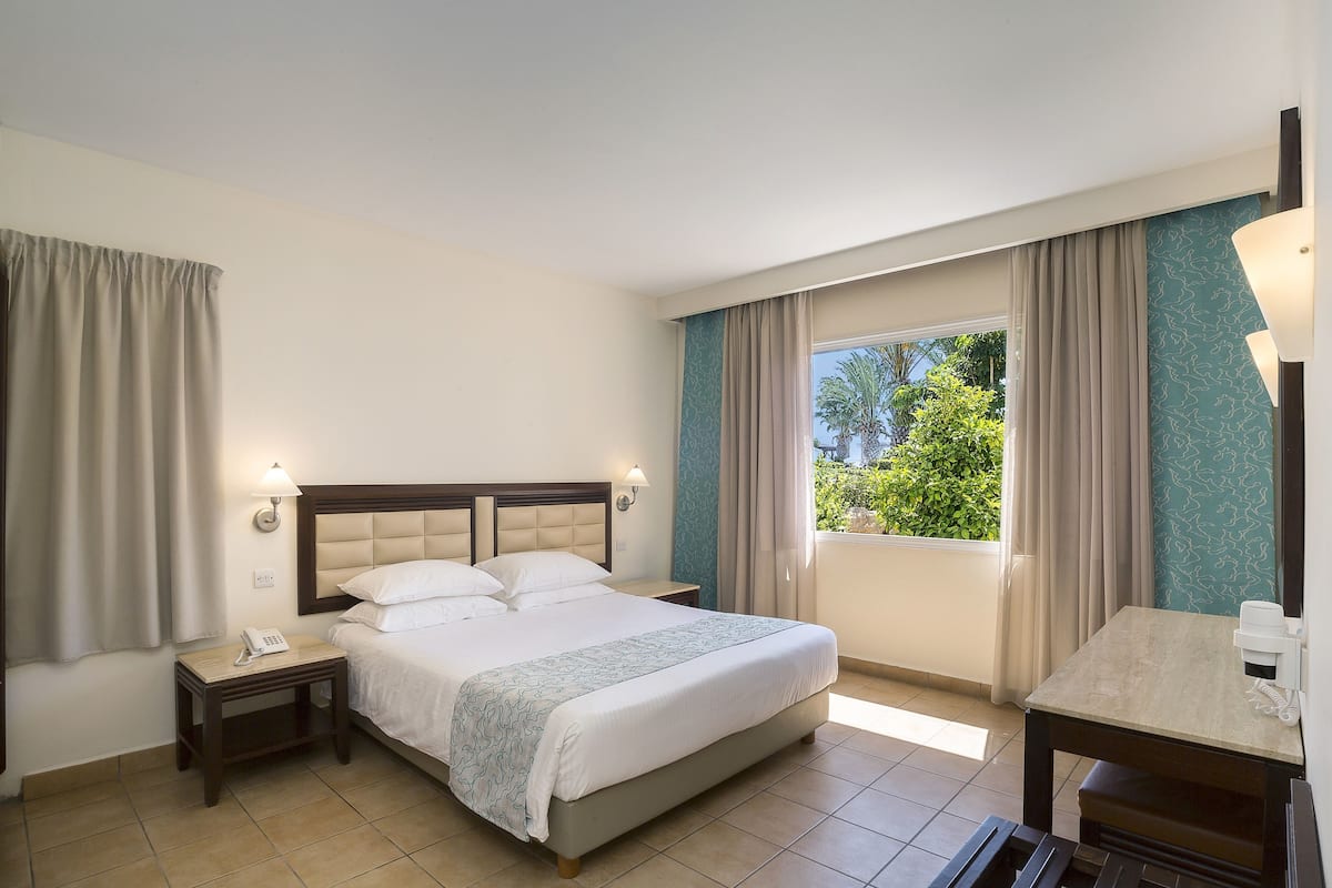 apartment, 1 bedroom | desk, free wifi, bed sheets