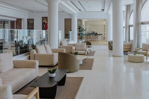 Sala de estar en el lobby