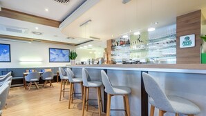 Ảnh chưa phân loại, 2 trong số 64 ảnh, nút