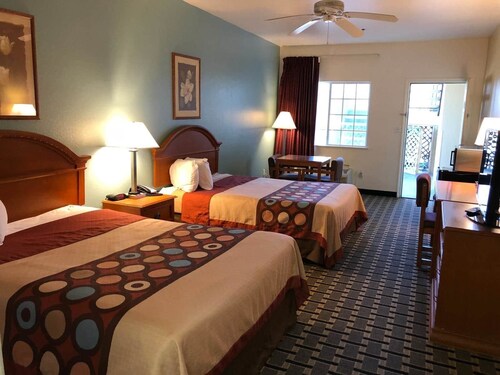Scottish Inns & Suites Forney/East Dallas