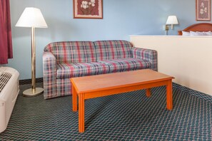TV - Scottish Inns & Suites Forney/East Dallas (Forney)