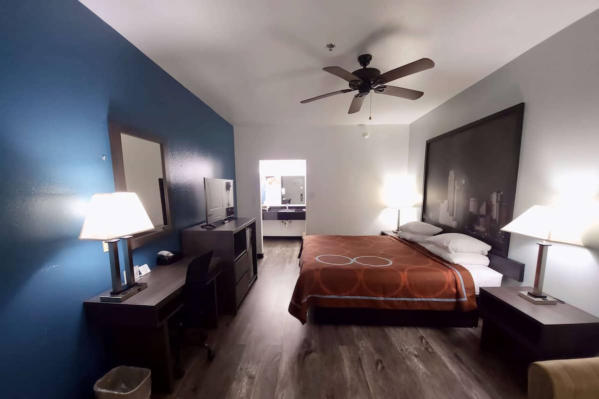 1 bedroom, individually furnished, desk, iron/ironing board