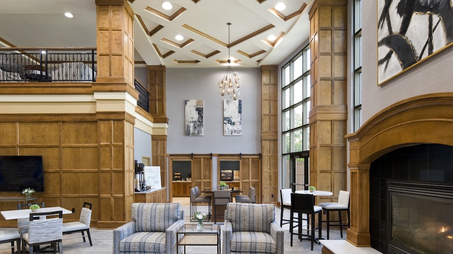 Clubhouse Hotel Suites Sioux Falls