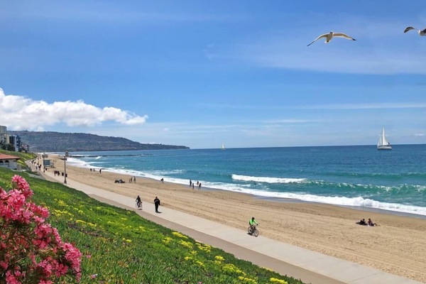 Beach nearby, white sand
