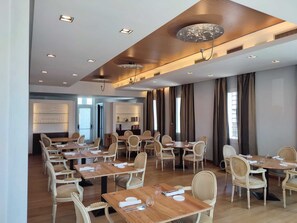 Lunch and dinner served - Vittoria Hotel (Rubano)