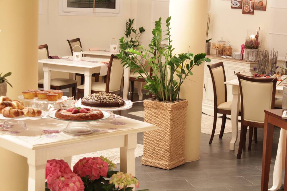 Vittoria Hotel