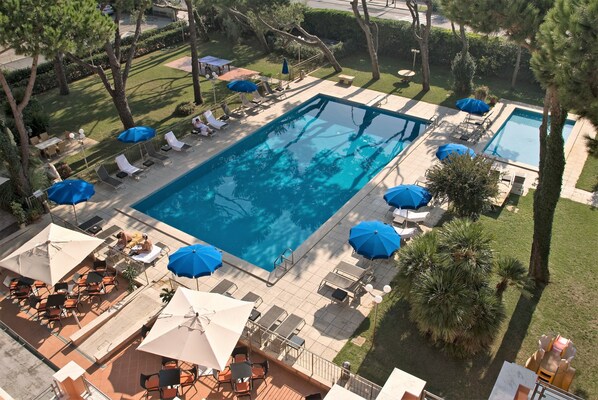 Außenpool (je nach Saison geöffnet)