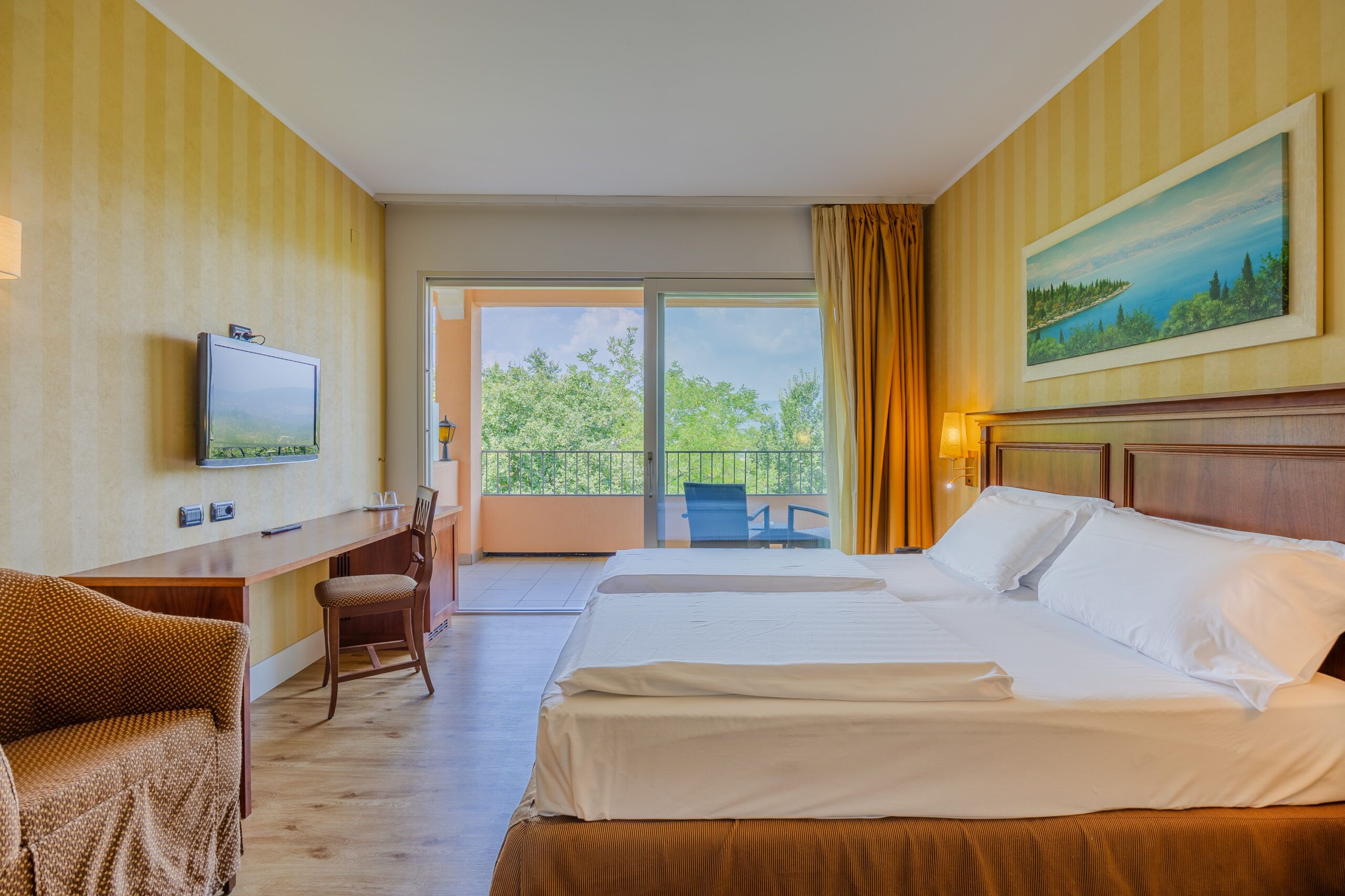Classic Double Room, Hill View