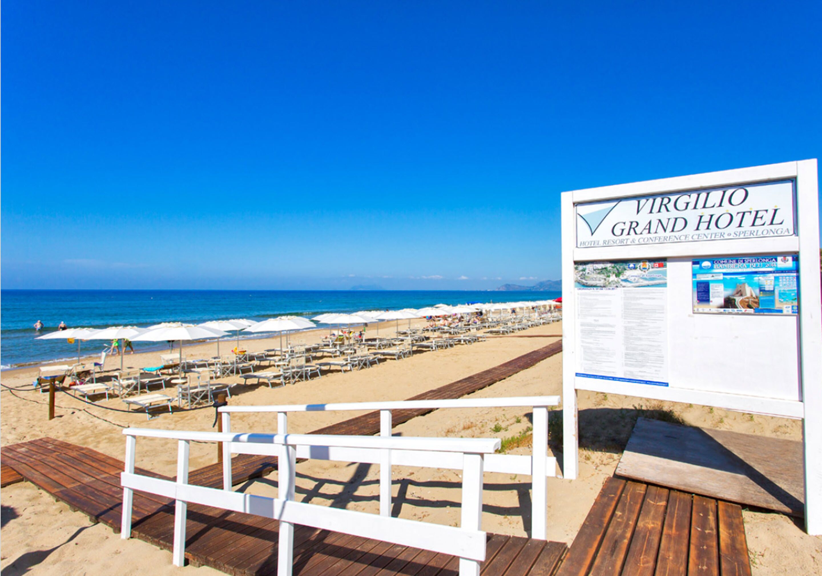 Private beach nearby, white sand, beach shuttle, sun-loungers