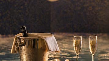 Salas de tratamiento para parejas y baño turco o hammam