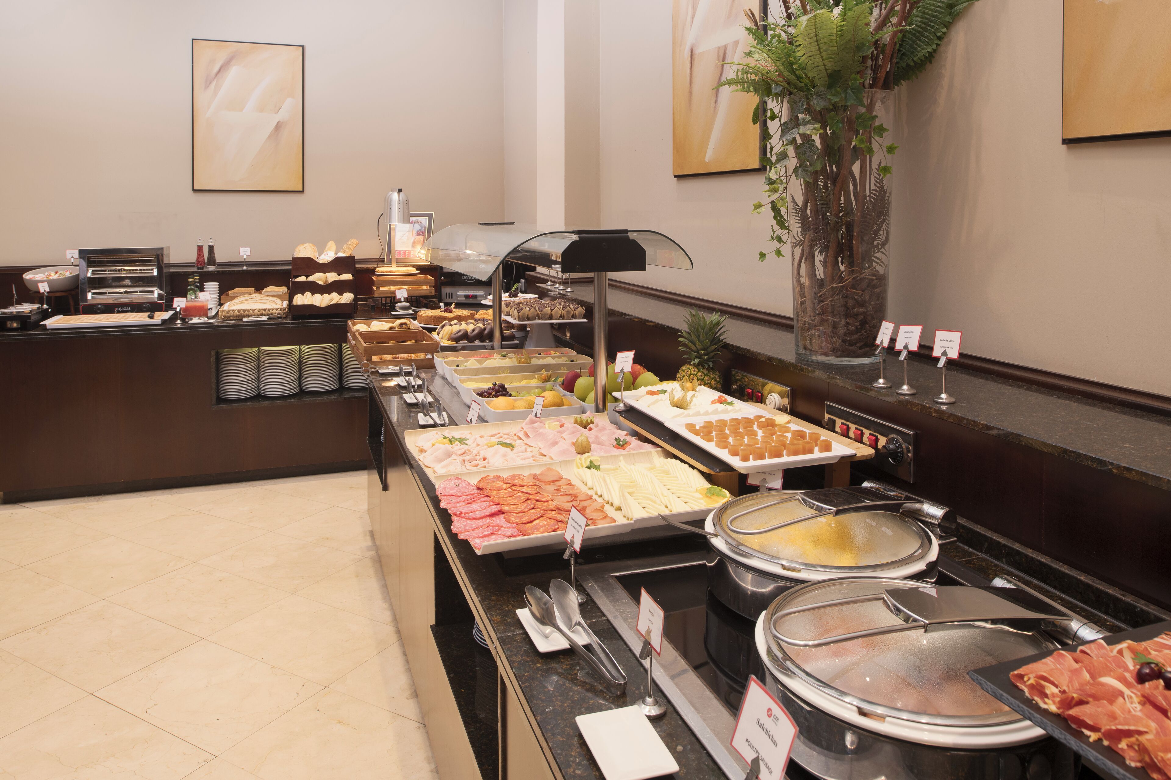 daily buffet breakfast (eur 13 per person)