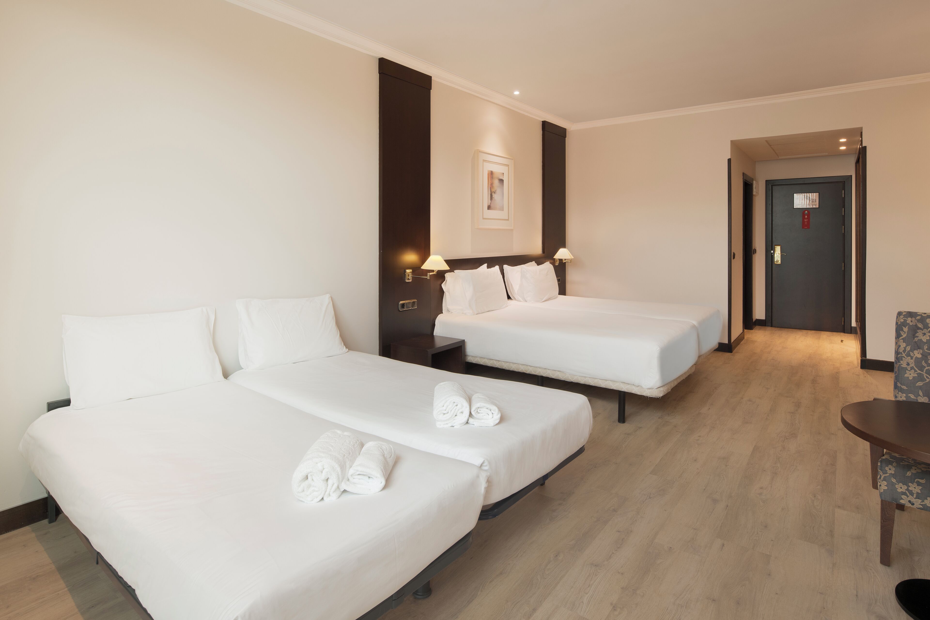 double room (extra bed) | minibar, in-room safe, desk, soundproofing