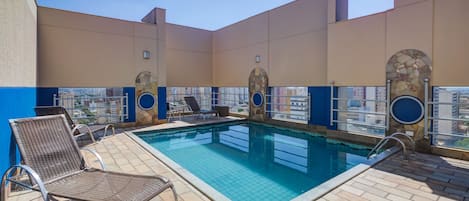 Outdoor pool, sun loungers