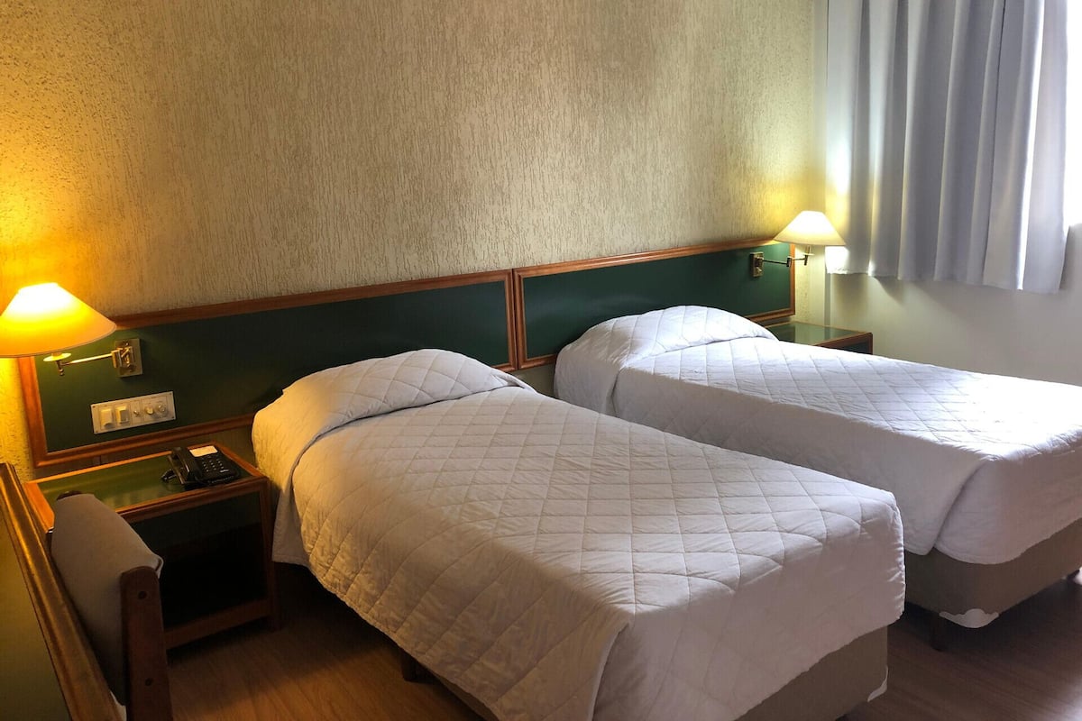 1 habitación, minibar, caja de seguridad en la habitación y wifi gratis