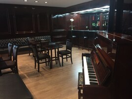 Bar (en la propiedad)