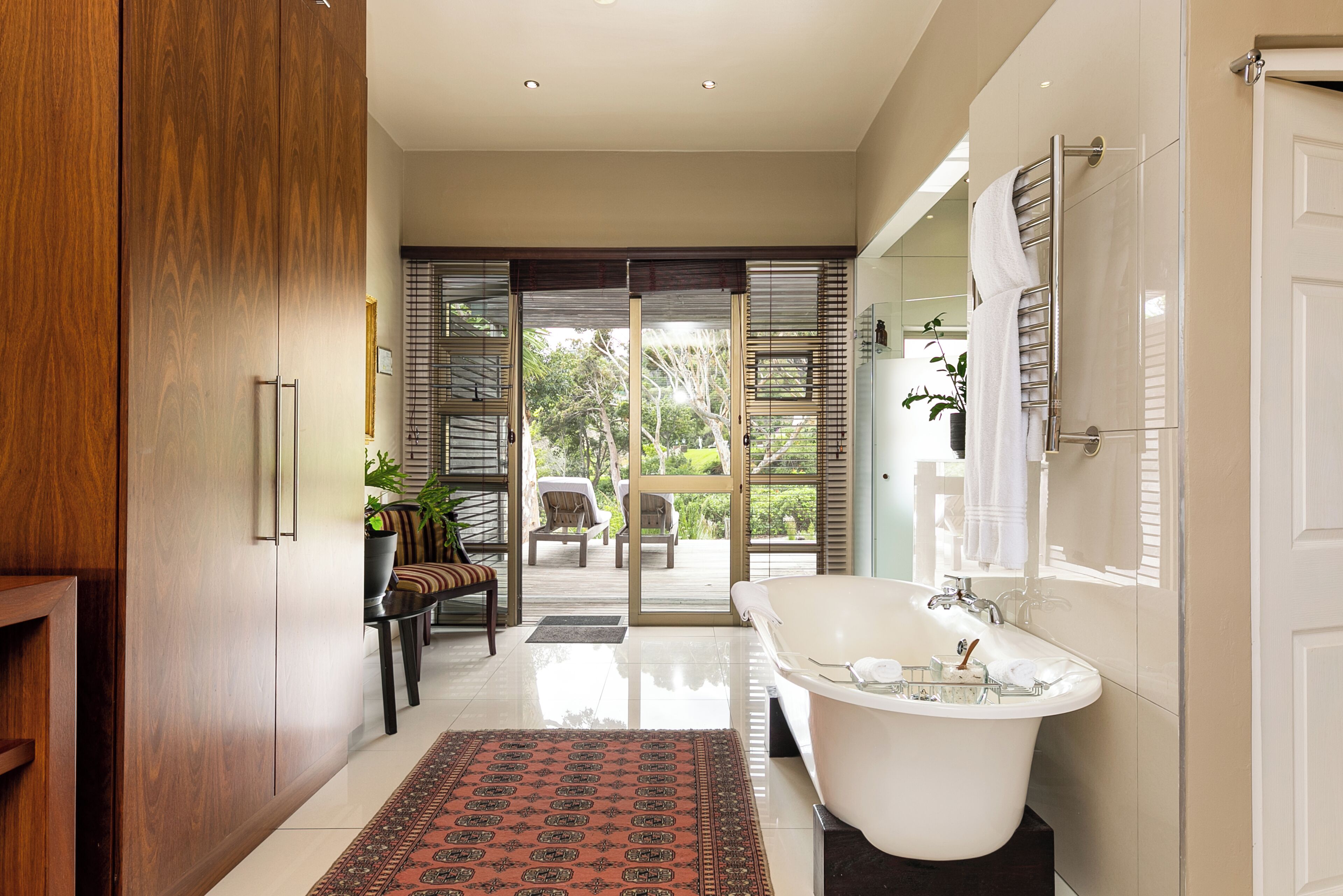 nature room | bathroom | free toiletries, hair dryer, bathrobes, slippers