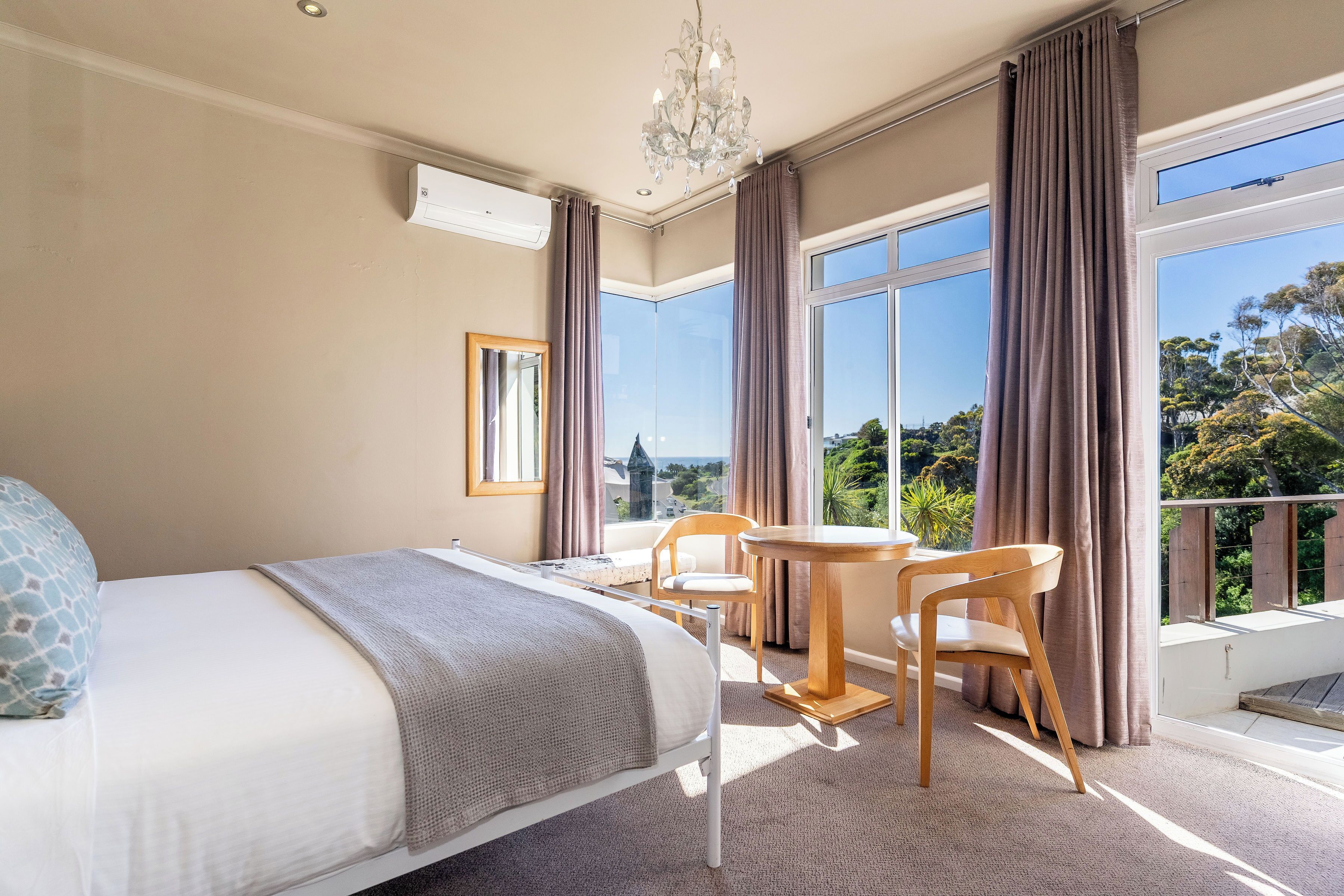 Sky Three Bedroom Family Suite