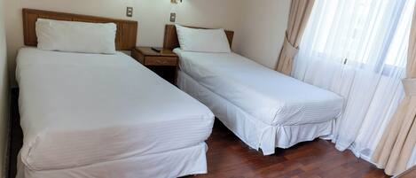 Standaard tweepersoonskamer | Een minibar, gratis wifi