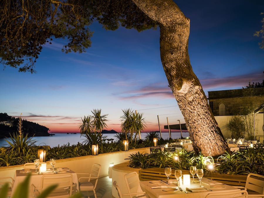 Breakfast, lunch, dinner served; Mediterranean cuisine, beach views