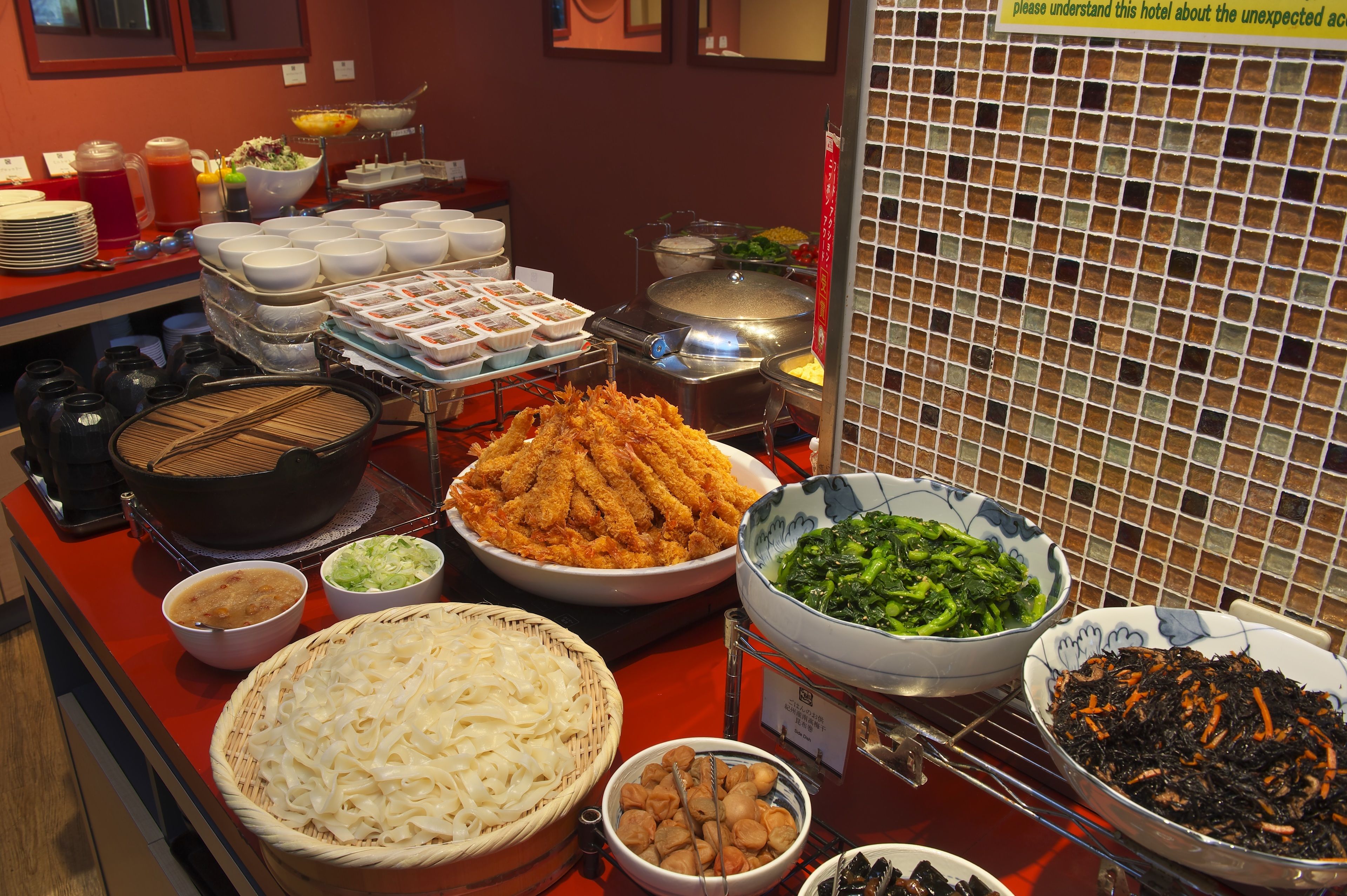 Frukostbuffé varje dag (JPY 1485 per person)