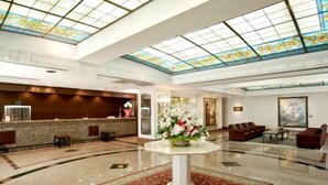Lobby - Platon Hotel Yokkaichi (Yokkaichi)