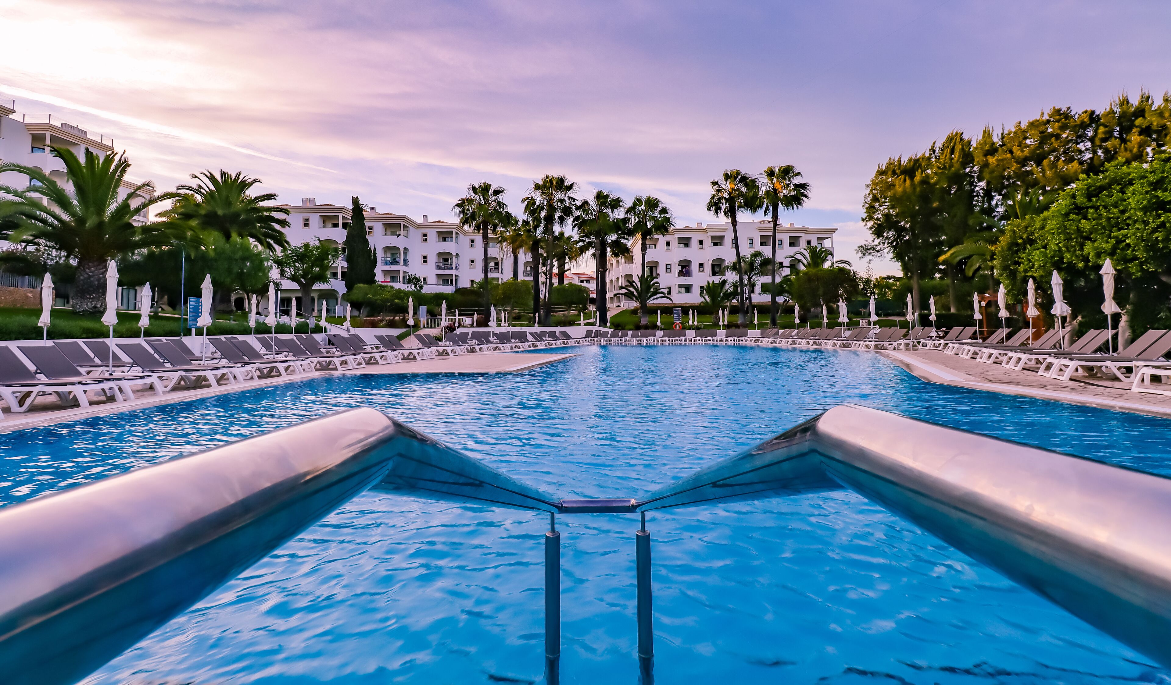 Indoor pool, 2 outdoor pools, pool umbrellas, pool loungers