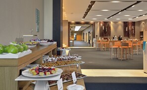 Daily buffet breakfast for a fee