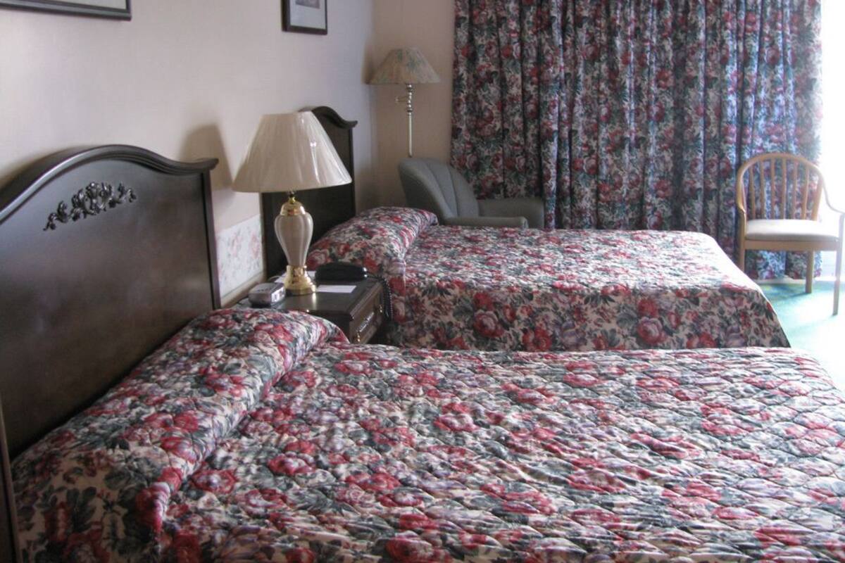 Standard Room, 2 Double Beds, Non Smoking