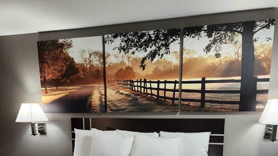 Days Inn by Wyndham Sulphur LA